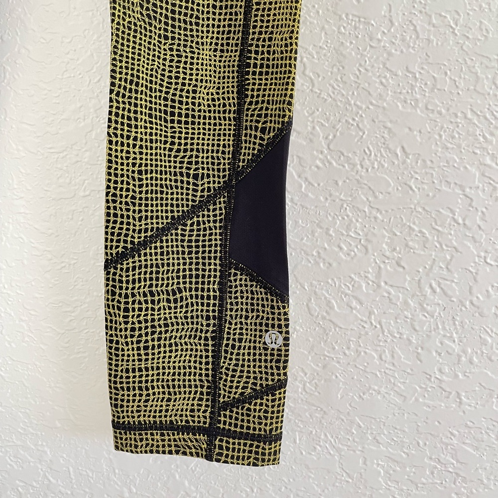 Lululemon Pace Rival Crop Mesh Fall Net Toxic Bla… - image 8